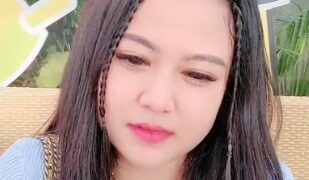 Clarabella Live Colmek Di Toilet Mall
