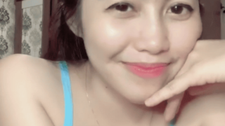 Janda Muda Toket Mulus Butuh Duit
