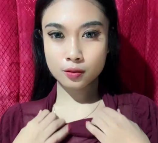 Live Lc Cantik Putingnya Nyempil Dong