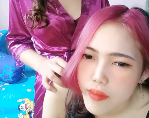 Celliana Ngewe Dilihat Temen