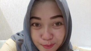 Galeri Foto Merry Safitri