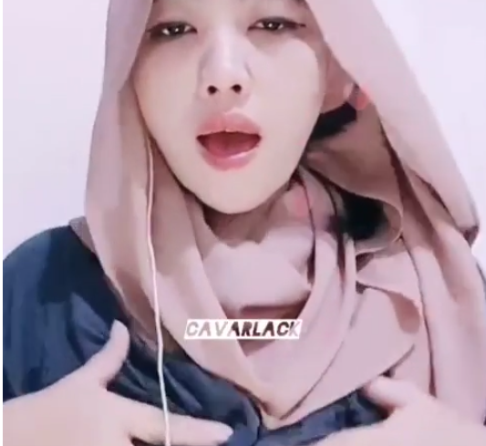 Mayaa Jilbab Solehot Makin Berani Show Uting Binal Dream Live