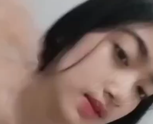 Cantinya Syakirah Tiktoker Saat Omek