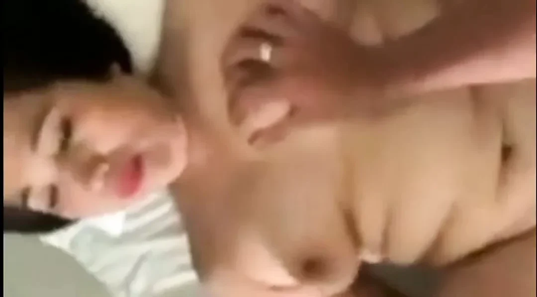 Ngewe Stw Cantik Tapi diem aja