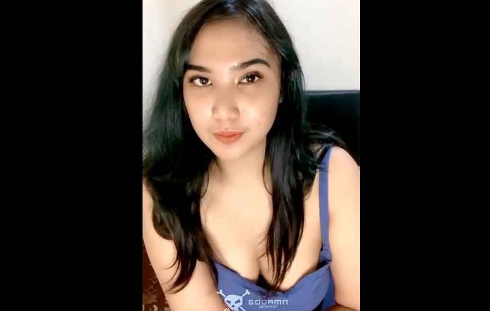 Si Cantik Sky live